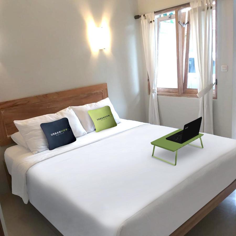 Urbanview Hotel Wayan Mansion دنباسار المظهر الخارجي الصورة